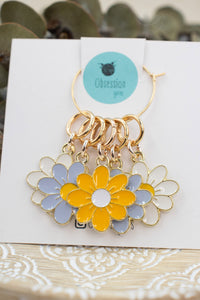 Pretty Daisies Stitch Marker Set