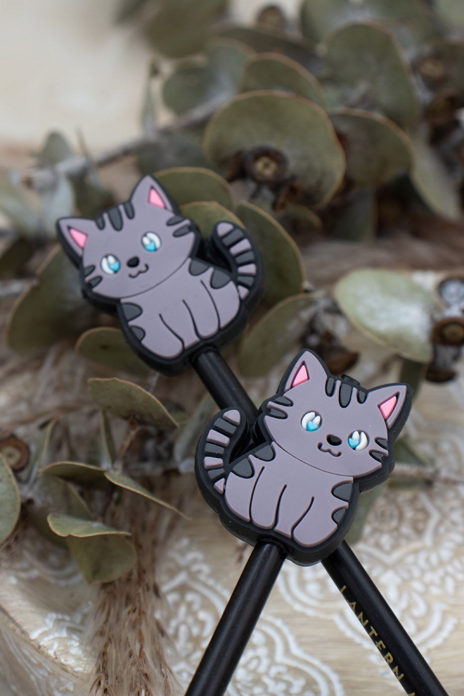 Grey Stripy Moggy Needle Stopper Set